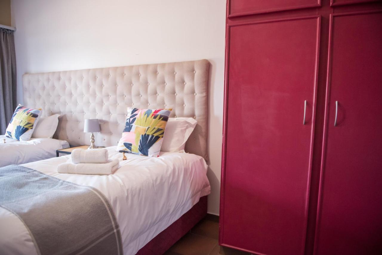 Melrose Place Guestrooms بوتشيفستروم المظهر الخارجي الصورة